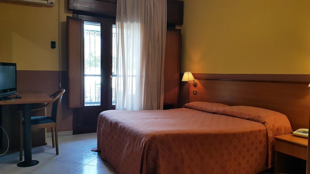 Hotel Iside 庞贝 外观 照片